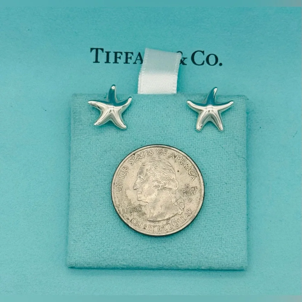Tiffany and Co. Peretti Starfish earrings and pouch - Picture 4 of 7